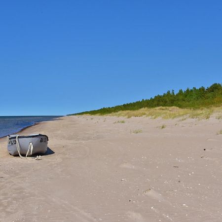 Вилла Jaunklavi Sikrags Экстерьер фото